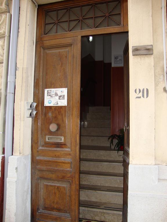 La Maison Des Livres Reggio Calabria Exterior foto